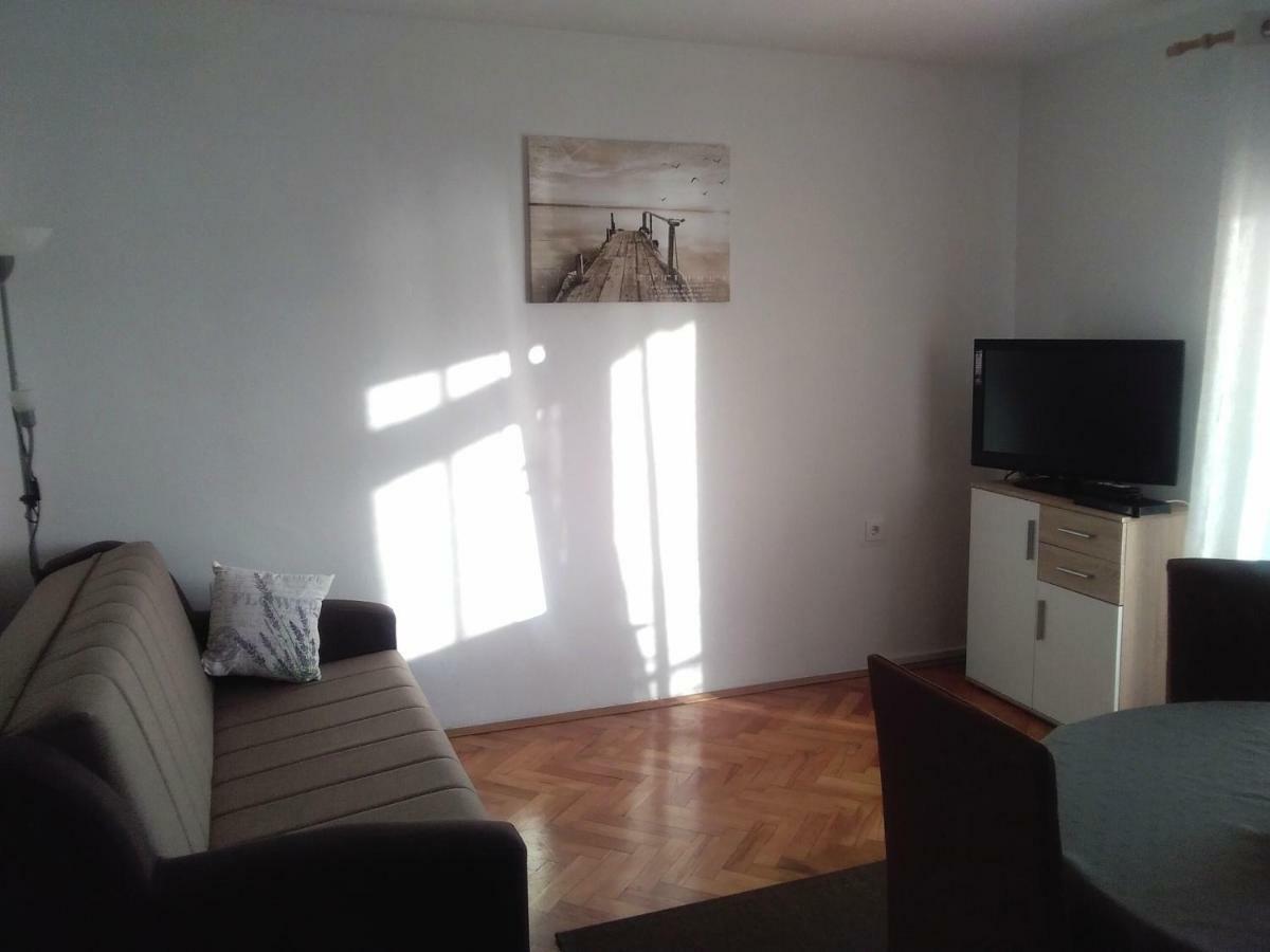 Apartment Nina Сень Экстерьер фото